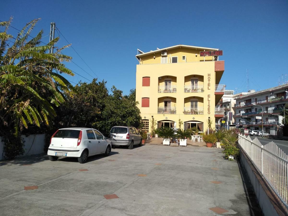 Hotel Eliseo Giardini Naxos Exterior photo