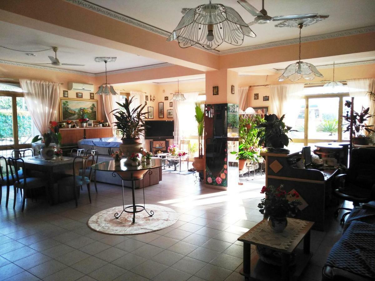 Hotel Eliseo Giardini Naxos Exterior photo